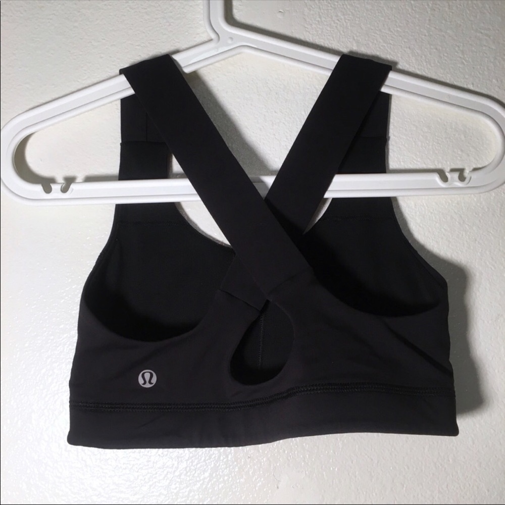 Lululemon bra